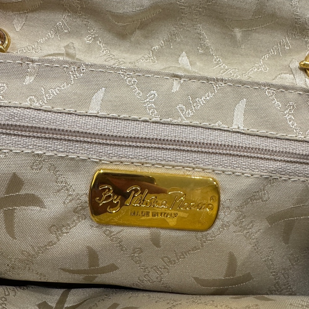 Paloma Picasso White Shoulder Bag with Gold Chain - Picture 8 of 9